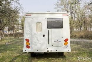 国产升顶皮卡房车视频,移动家园的舒适体验之旅